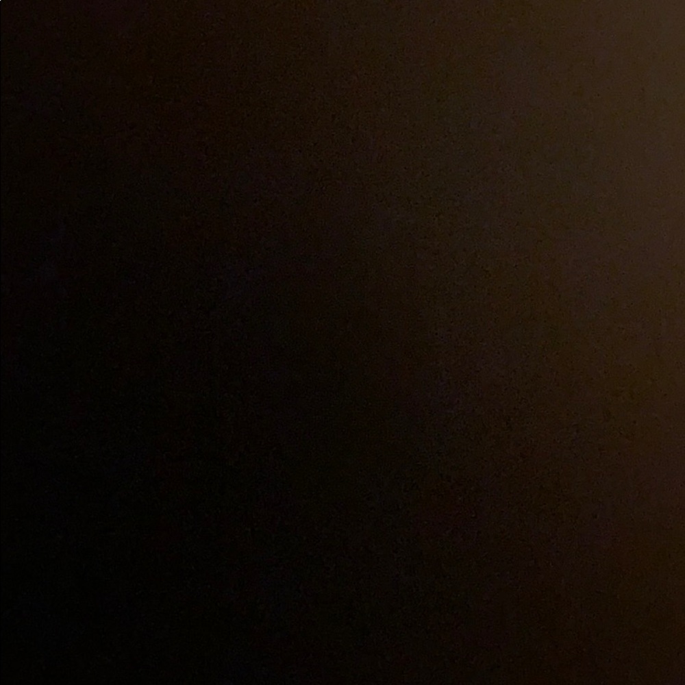 Meet your Posher, Caitlin